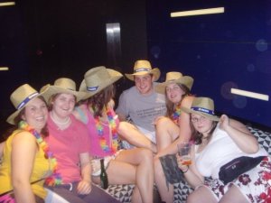 1923604_25029751608_1271_n