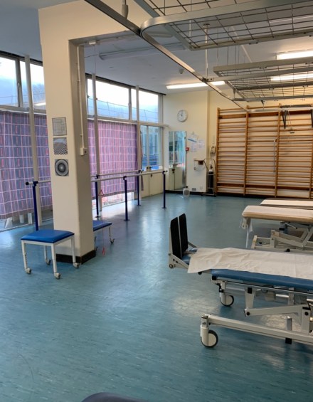 45CAA805-1B5A-4383-BCC4-202632C86964_1_201_a